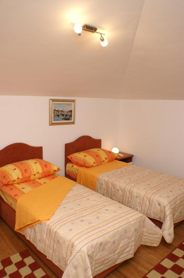 Apartments By The Sea Supetar, Brac - 4274 Zewnętrze zdjęcie